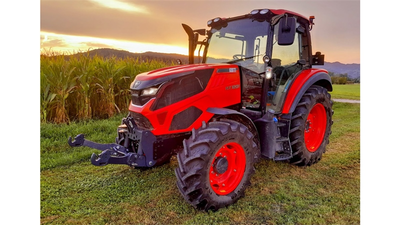 PRIEKŠĒJĀ UZKARE TRAKTORAM CAT. 2 1500 KG