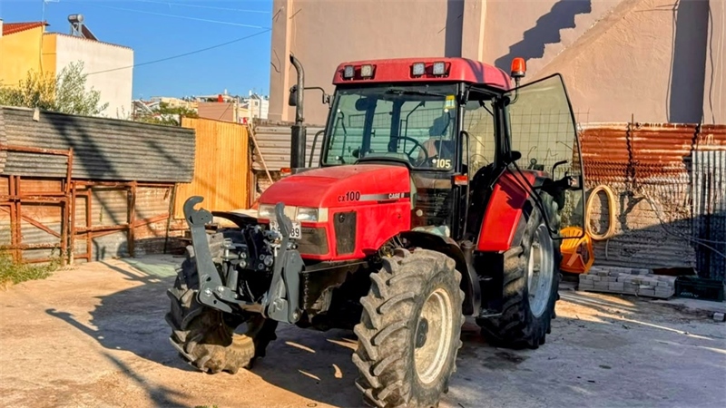 PRIEKŠĒJĀ UZKARE TRAKTORAM CAT. 2 1500 KG