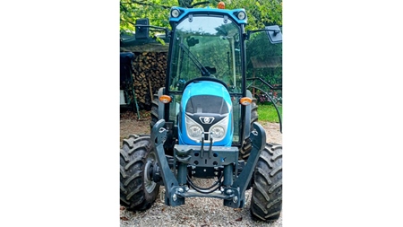PRIEKŠĒJĀ UZKARE TRAKTORAM CAT. 2 1500 KG