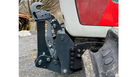 PRIEKŠĒJĀ UZKARE TRAKTORAM CAT. 2 1500KG