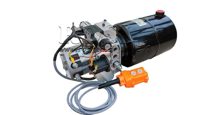 MINI HYDRAULISK AGGREGAT 12V DC - 1.6kW = 2.1cc - 8 lit - dobbel retning montering (metall)